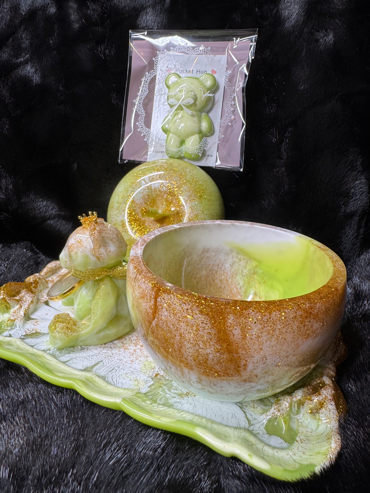 Golden Wishes - Baby Shower Gift Set