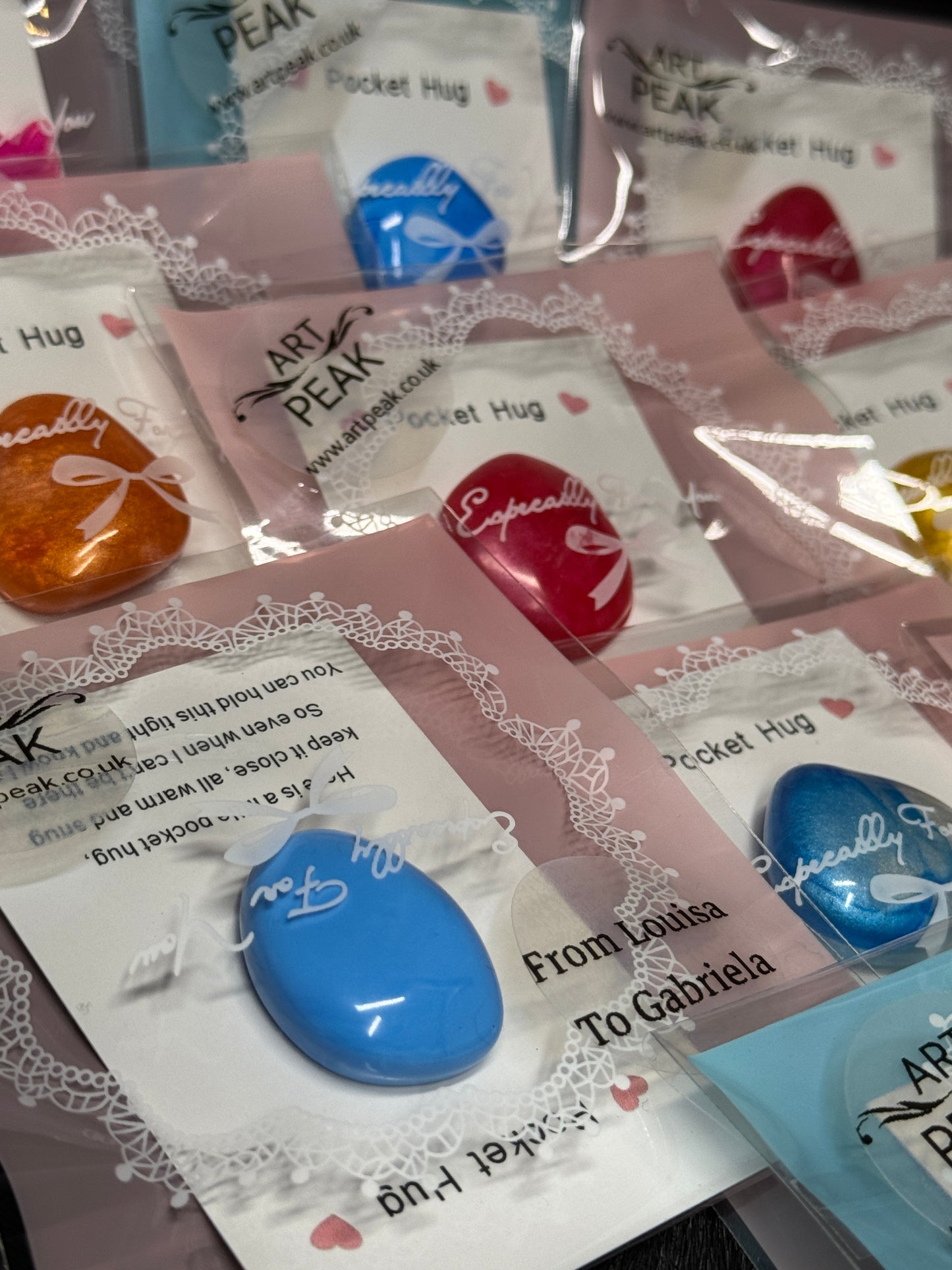 Pocket Hug Magic Stone – A Tiny Treasure of Love & Connection ✨